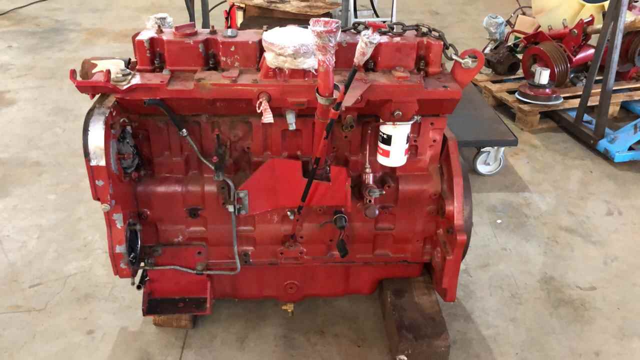 Motor Case Ih 2388/2688 cod 87313037 -